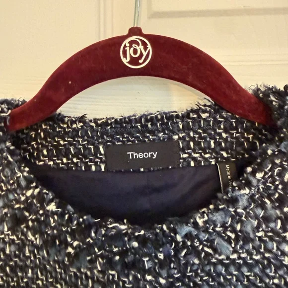 Theory New Blue & White Tweed Cropped Collarless Jacket Size 10 - Picture 5 of 13